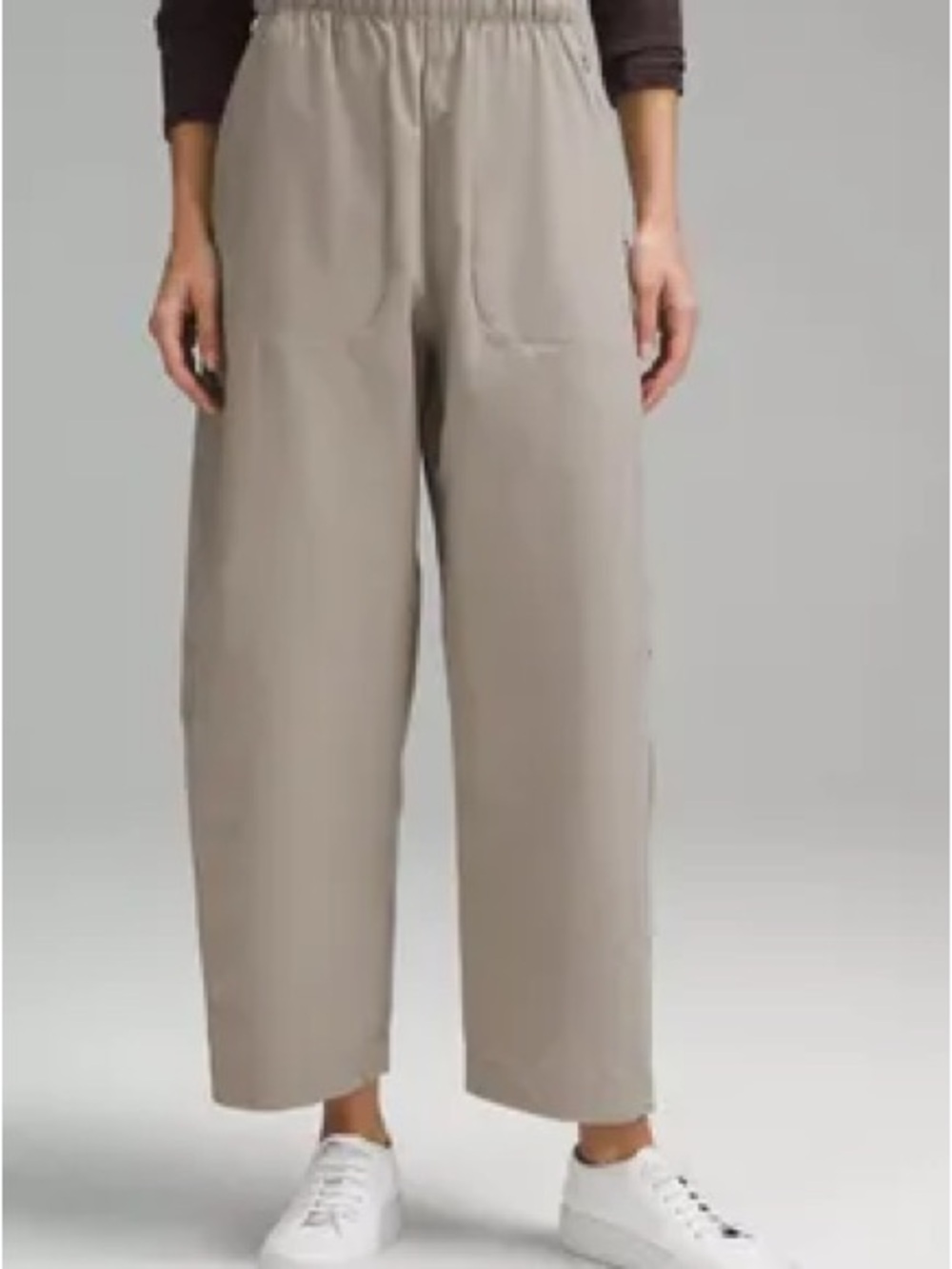 lululemon Lightweight Mid-Rise Barrel-Leg pans